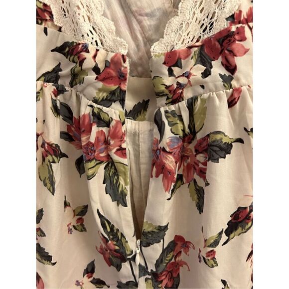 ILLA ILLA floral romper size S zipper and lined - Picture 4 of 9